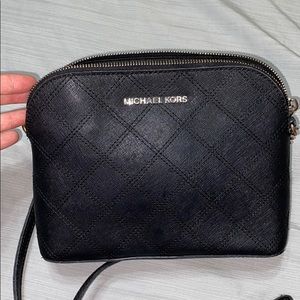Micheal Kors purse